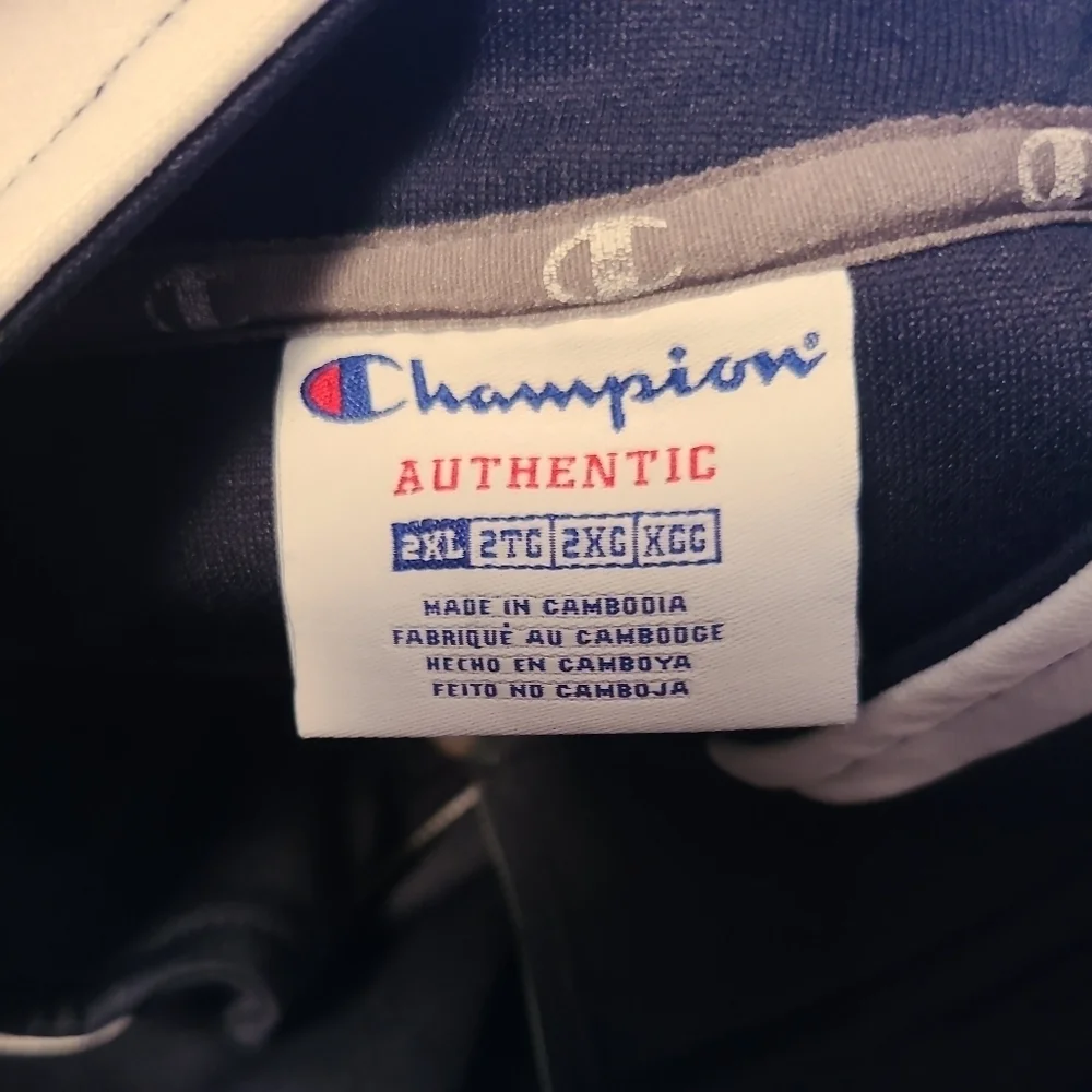 Champion Navy Mens Size 2XL Long‎ Sleeve Full Zip Lightweight Track Jacket.